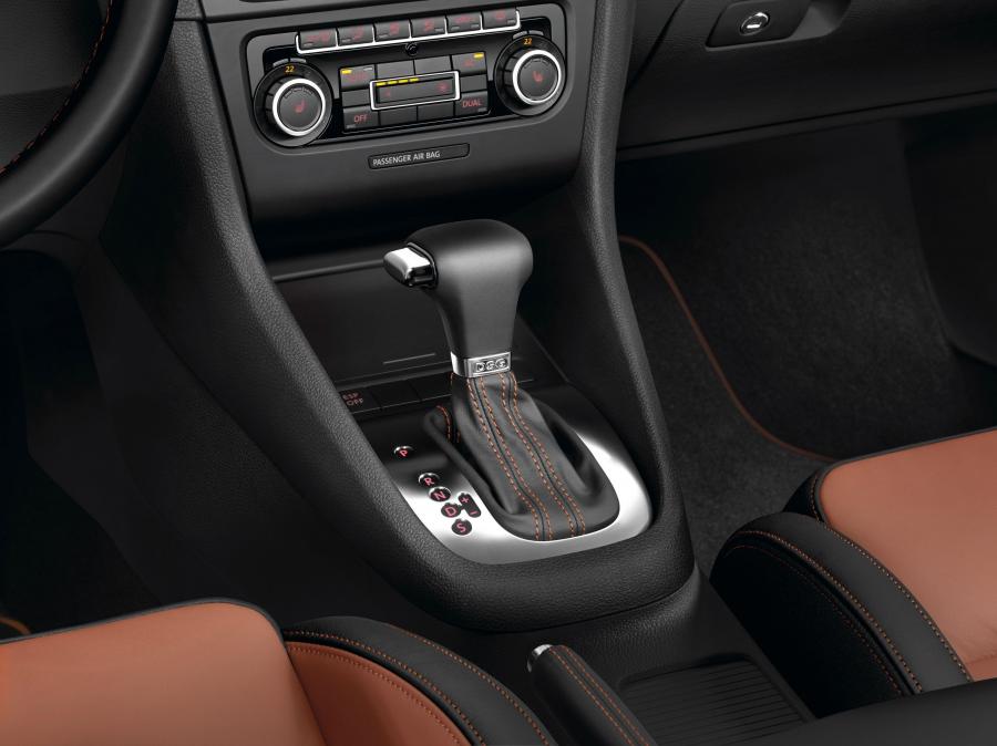  Volkswagen Golf Variant Exclusive 2009 года  (фото 5 из 6)